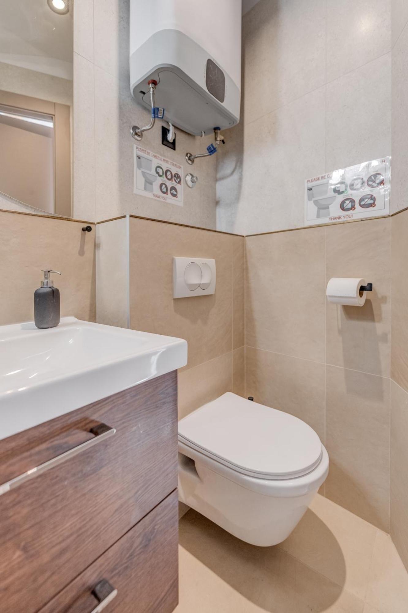 Tiny Secret House Apartment Komiža Екстериор снимка